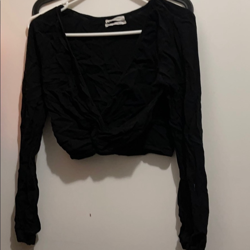 Black cropped top